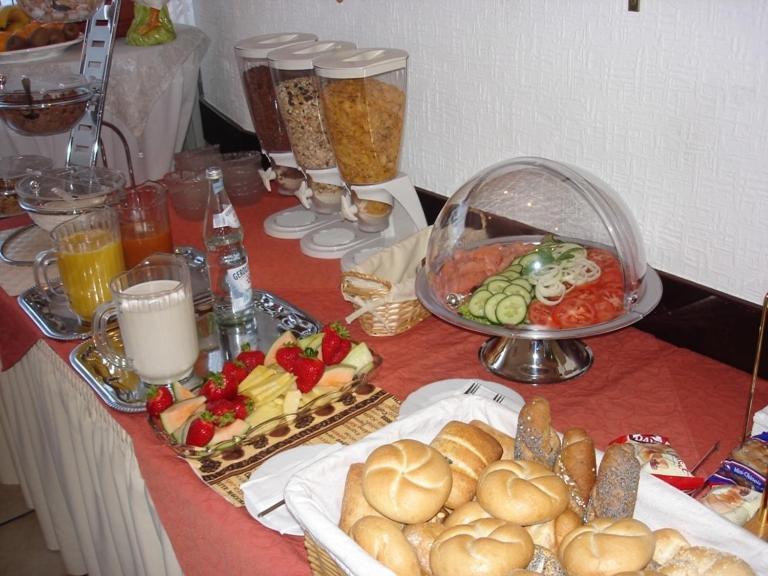 Hotel Am Ufer Trier Dış mekan fotoğraf